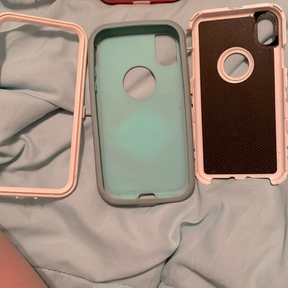 Otter box defender iPhone XR